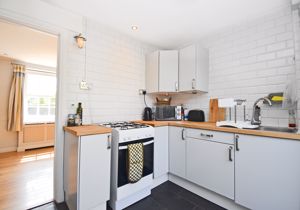 Kitchen - click for photo gallery
